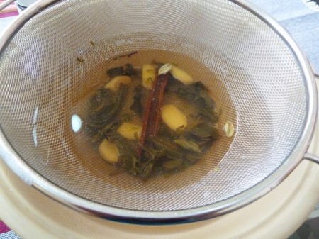 Tea_Leave_Chicken1