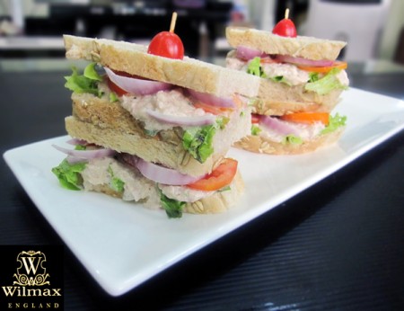 Tuna_Sandwich4